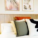 Studio 1Bd 1Bth - Center- Alfalfa